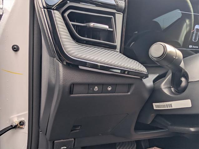 new 2025 Nissan Kicks car, priced at $30,576