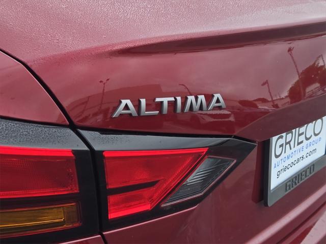 new 2025 Nissan Altima car, priced at $33,667