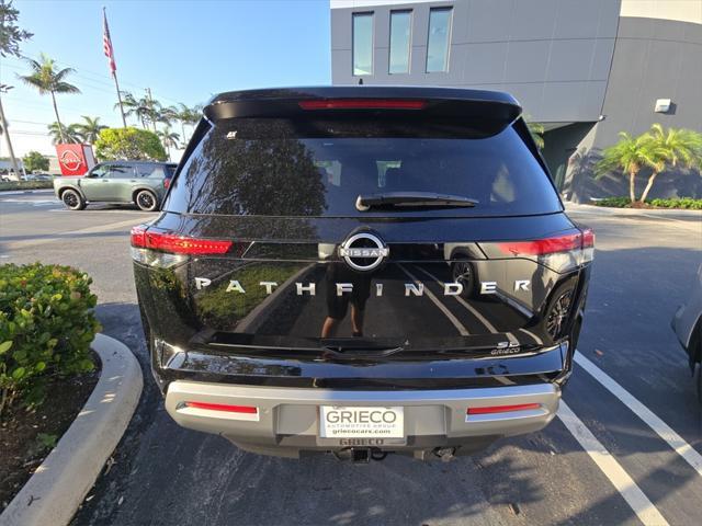new 2025 Nissan Pathfinder car, priced at $43,616