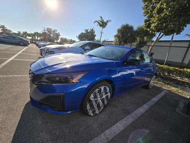 new 2025 Nissan Altima car, priced at $29,784