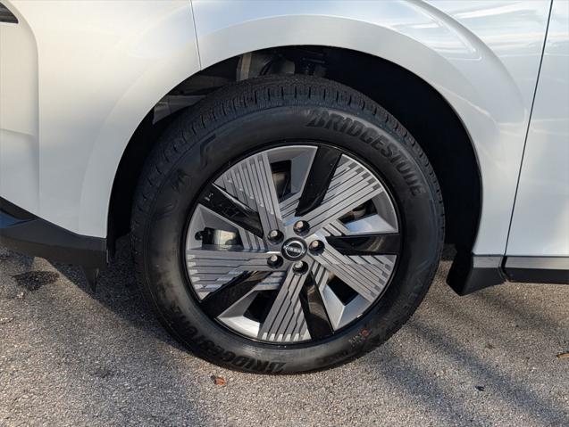 new 2025 Nissan Murano car, priced at $45,591