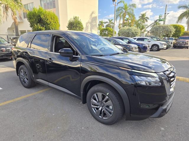 new 2025 Nissan Pathfinder car, priced at $35,335