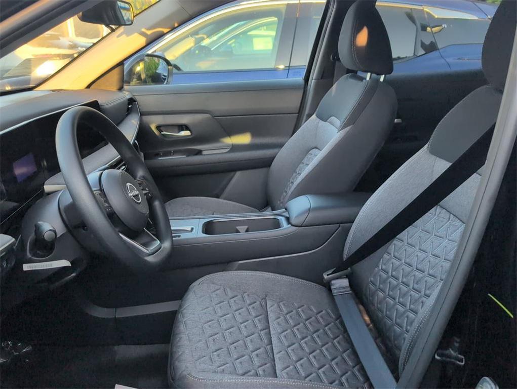 new 2025 Nissan Kicks car, priced at $22,879