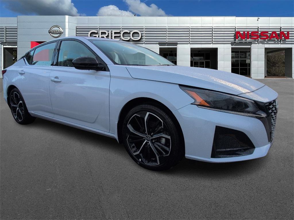new 2025 Nissan Altima car, priced at $28,910