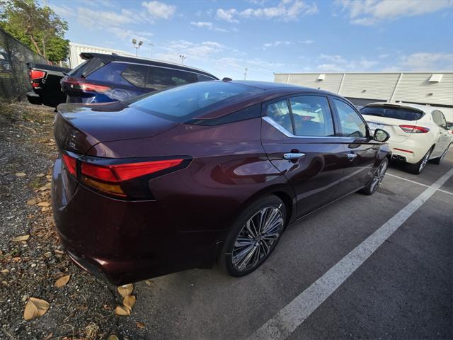 new 2025 Nissan Altima car, priced at $33,285