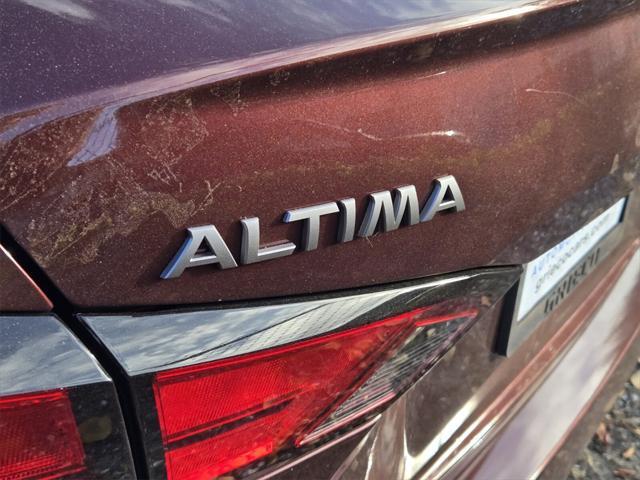 new 2025 Nissan Altima car, priced at $33,285