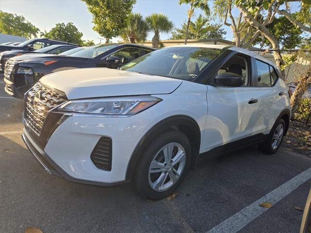 new 2025 Nissan Kicks car, priced at $22,334