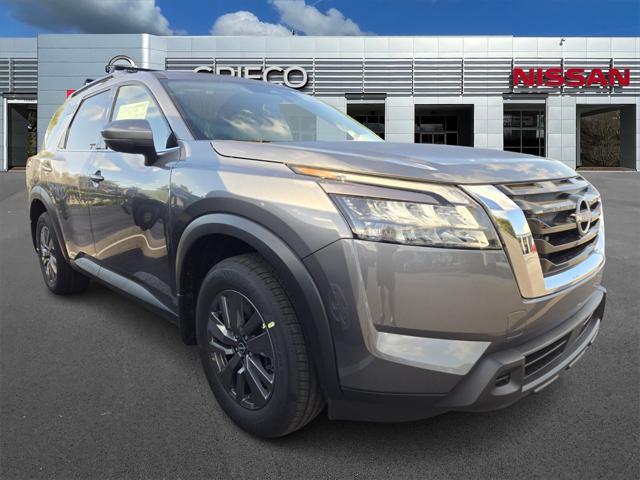 new 2025 Nissan Pathfinder car, priced at $37,776