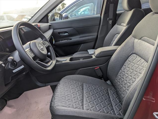 new 2025 Nissan Kicks car, priced at $24,811