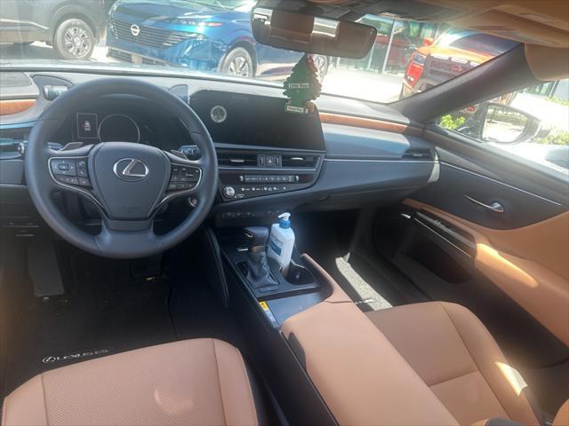 used 2025 Lexus ES 350 car, priced at $44,598