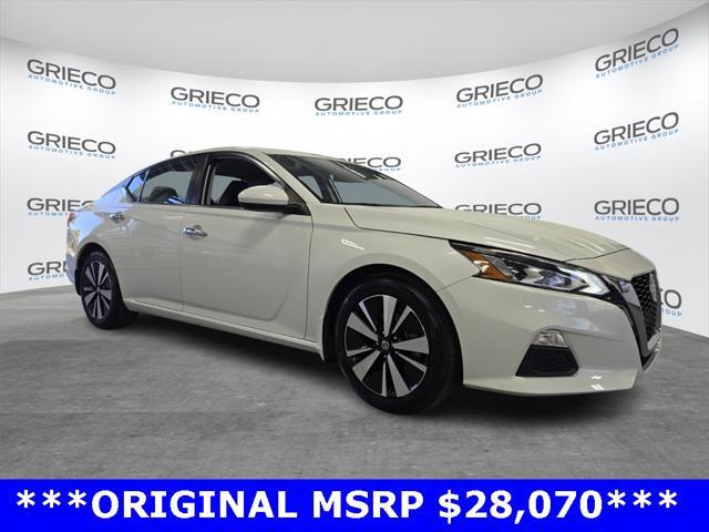 used 2022 Nissan Altima car, priced at $19,889