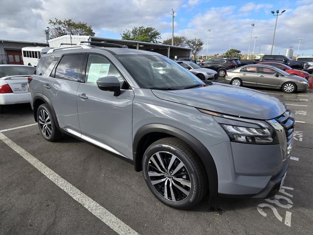 new 2025 Nissan Pathfinder car, priced at $48,443