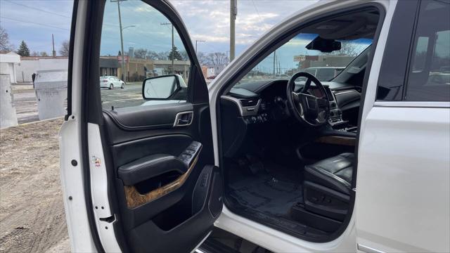 used 2015 GMC Yukon XL car, priced at $17,995