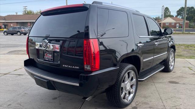 used 2009 Cadillac Escalade car, priced at $9,995