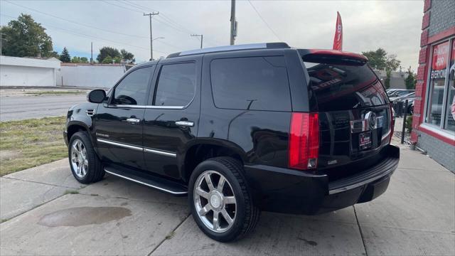 used 2009 Cadillac Escalade car, priced at $9,995