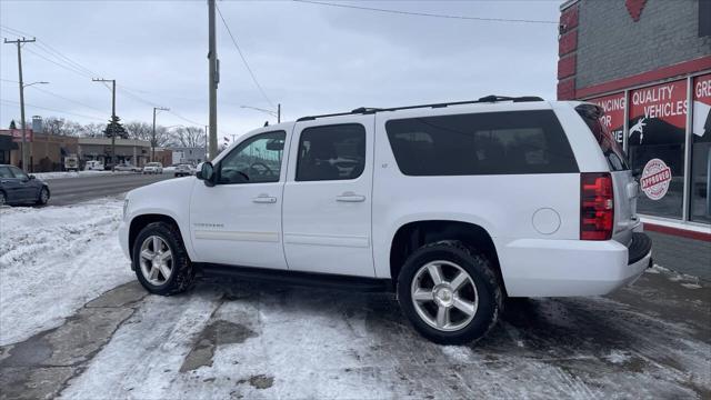 used 2014 Chevrolet Suburban car, priced at $11,995