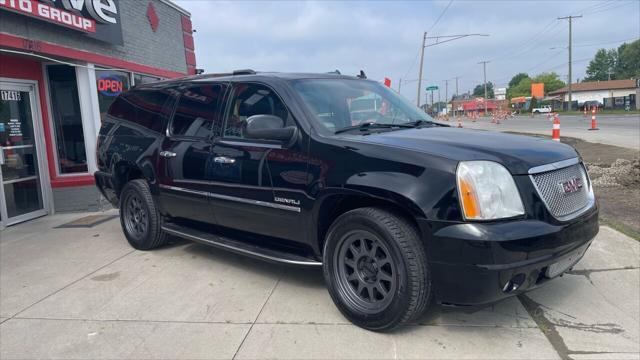 used 2014 GMC Yukon XL car, priced at $11,995