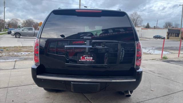 used 2013 GMC Yukon car, priced at $14,995