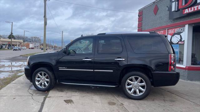 used 2013 GMC Yukon car, priced at $14,995