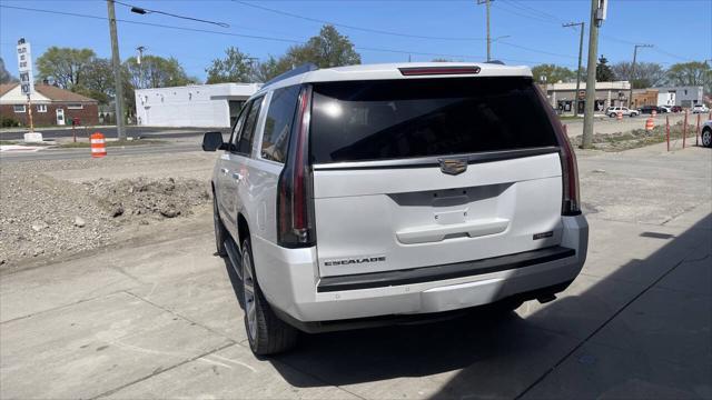 used 2016 Cadillac Escalade car, priced at $21,995