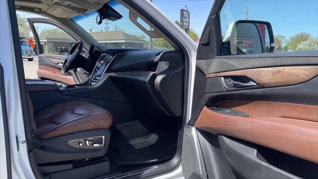 used 2016 Cadillac Escalade car, priced at $21,995