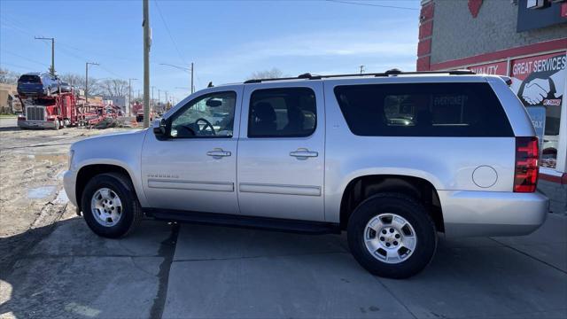 used 2014 Chevrolet Suburban car, priced at $10,995