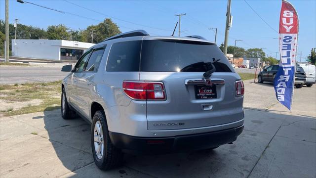 used 2009 Saturn Outlook car, priced at $7,495