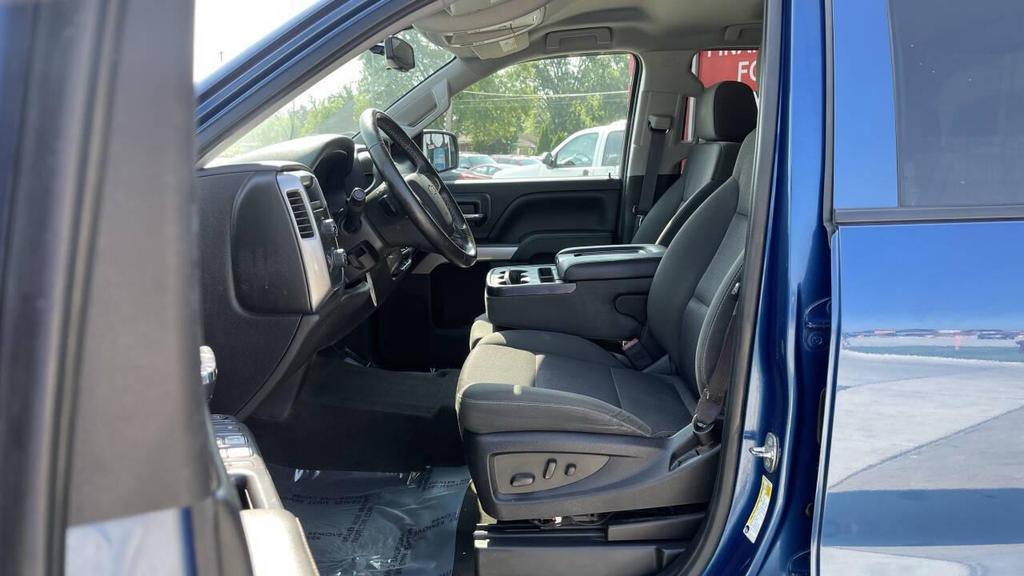 used 2015 Chevrolet Silverado 1500 car, priced at $15,885