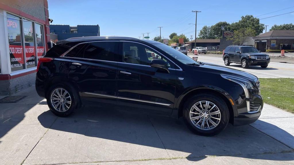 used 2017 Cadillac XT5 car, priced at $12,495