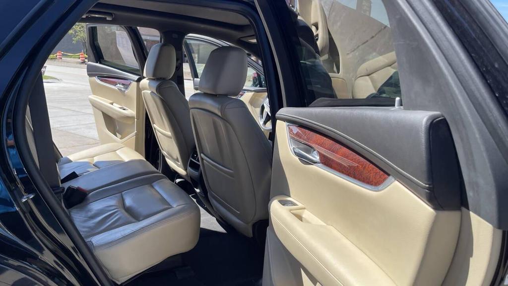used 2017 Cadillac XT5 car, priced at $12,495