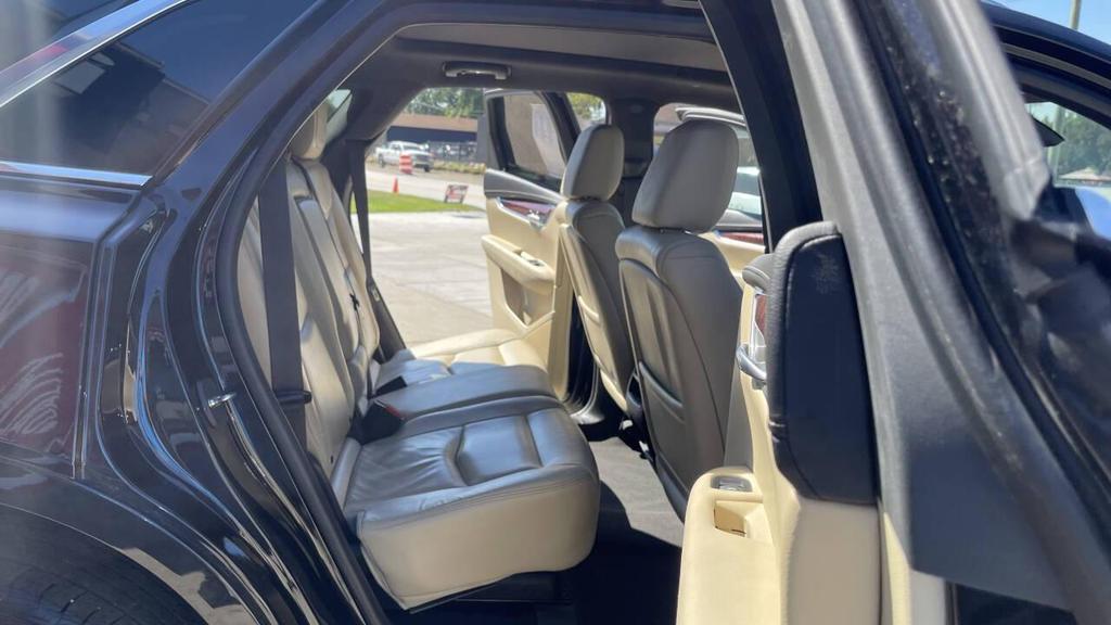 used 2017 Cadillac XT5 car, priced at $12,495