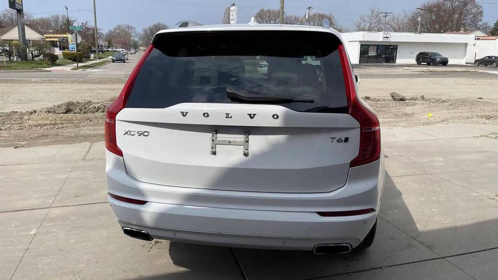 used 2016 Volvo XC90 car, priced at $13,995