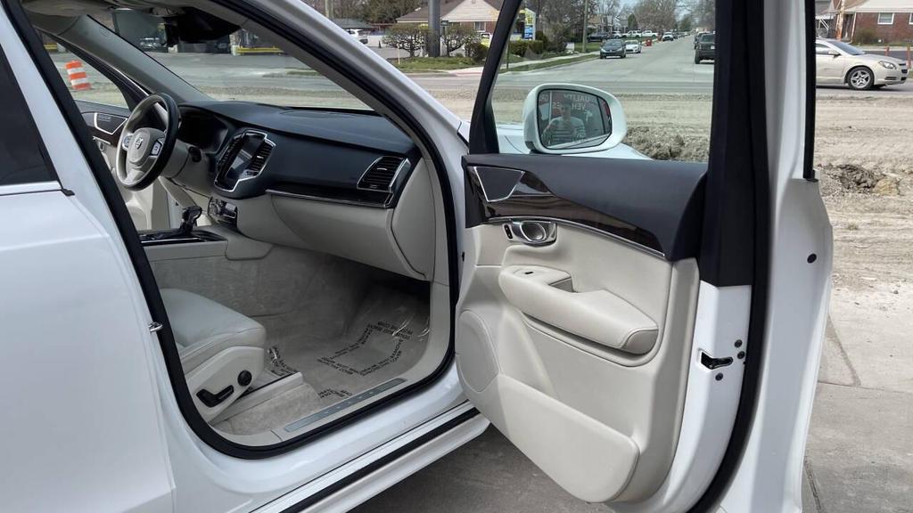 used 2016 Volvo XC90 car, priced at $13,995