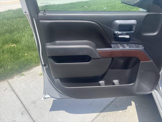 used 2014 GMC Sierra 1500 car, priced at $19,995