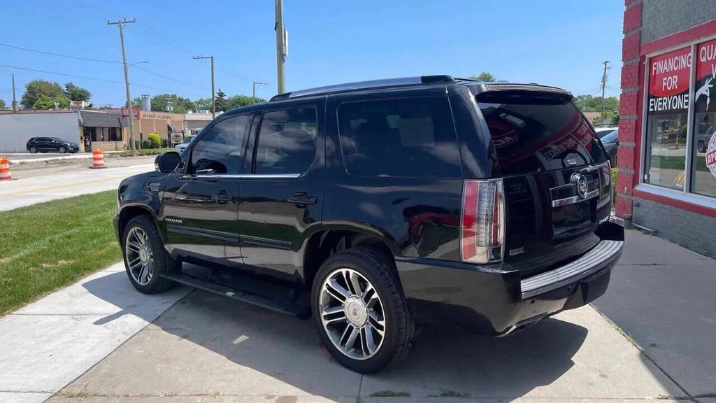 used 2012 Cadillac Escalade car, priced at $13,995