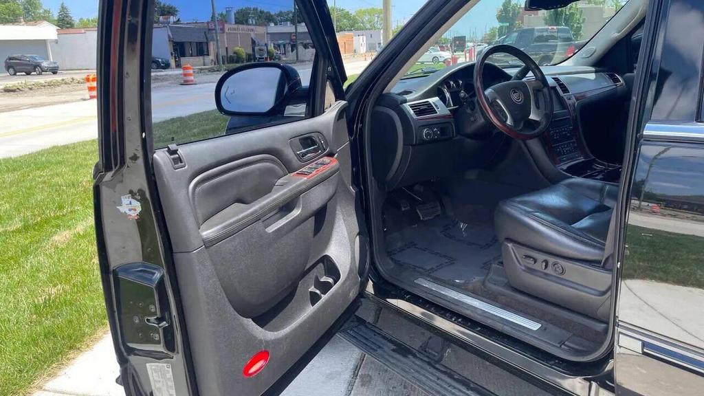 used 2012 Cadillac Escalade car, priced at $13,995