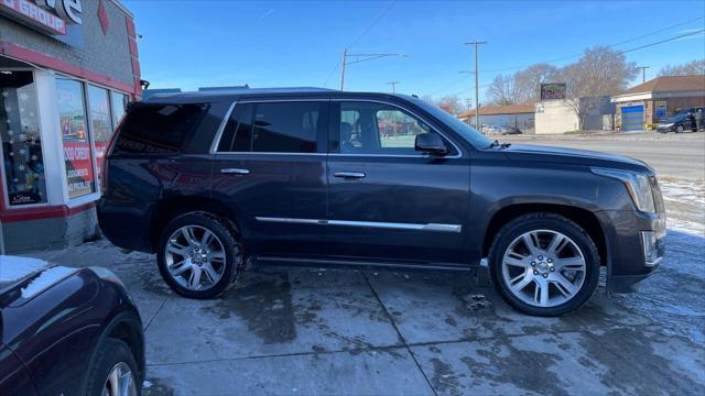 used 2015 Cadillac Escalade car, priced at $21,495