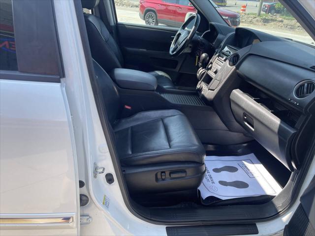 used 2012 Honda Pilot car, priced at $11,995