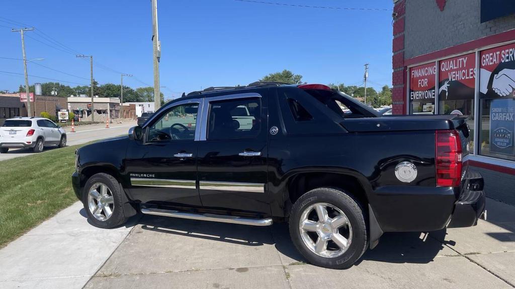 used 2013 Chevrolet Avalanche car, priced at $14,795