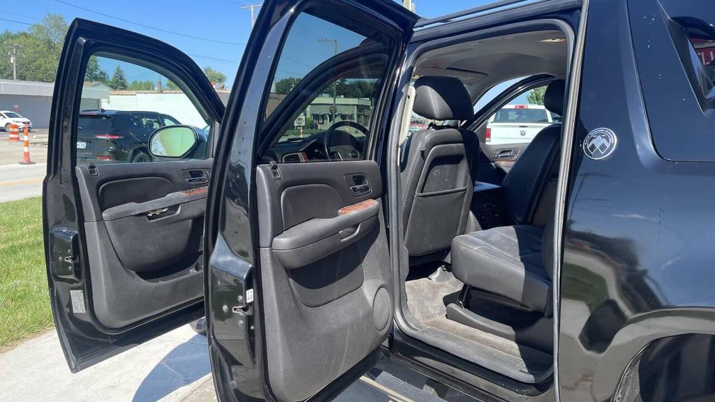 used 2013 Chevrolet Avalanche car, priced at $14,795