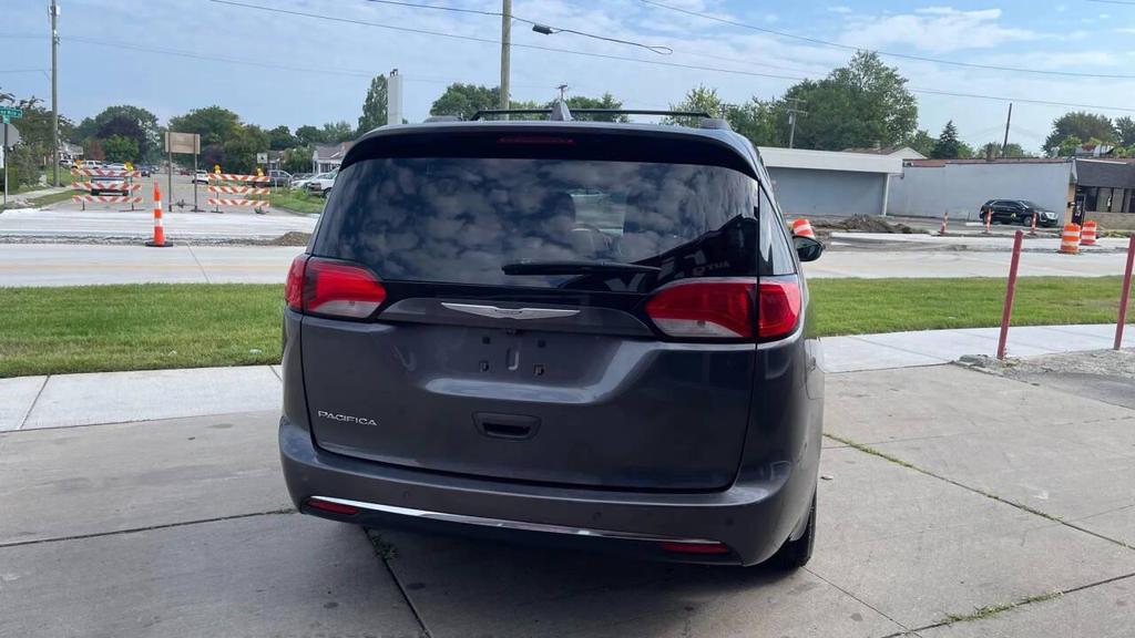 used 2017 Chrysler Pacifica car, priced at $11,995