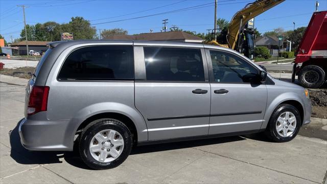 used 2013 Dodge Grand Caravan car, priced at $12,995