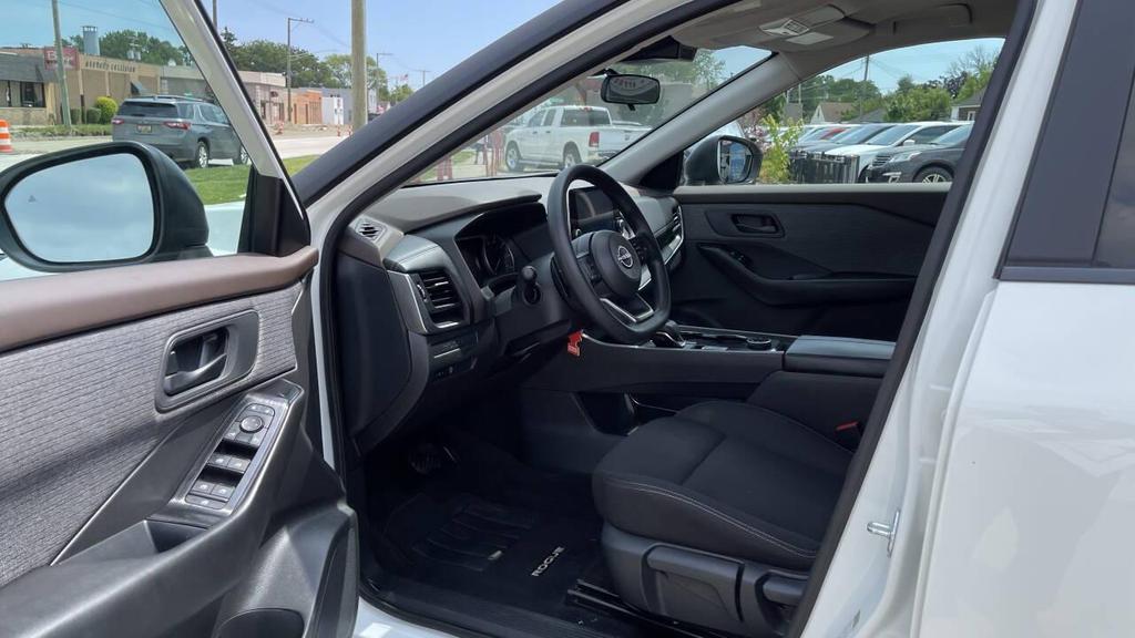 used 2023 Nissan Rogue car, priced at $18,805