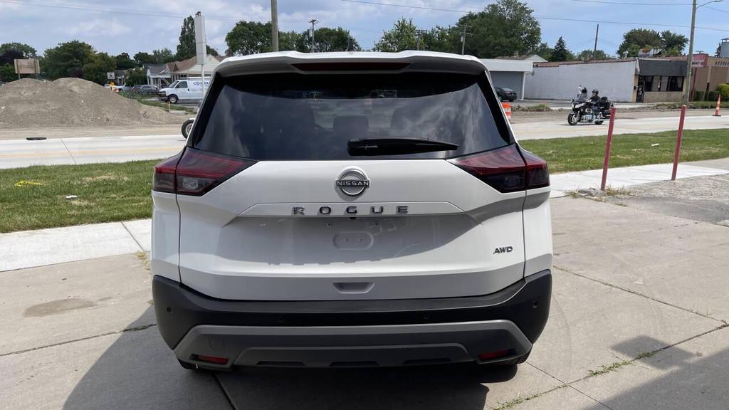 used 2023 Nissan Rogue car, priced at $18,805