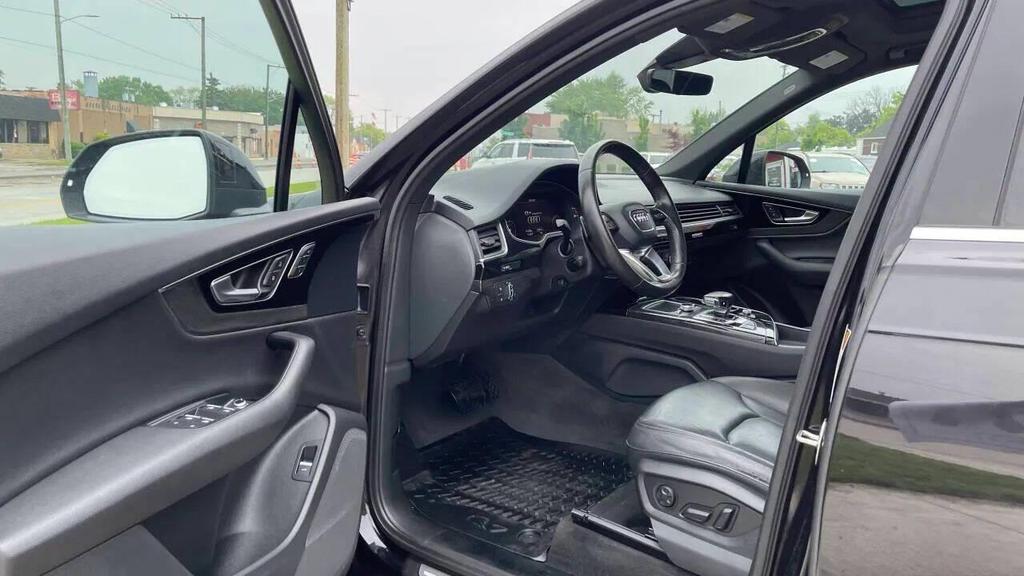used 2017 Audi Q7 car, priced at $15,995