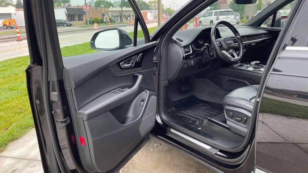 used 2017 Audi Q7 car, priced at $15,995