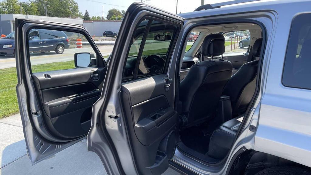 used 2016 Jeep Patriot car, priced at $10,995