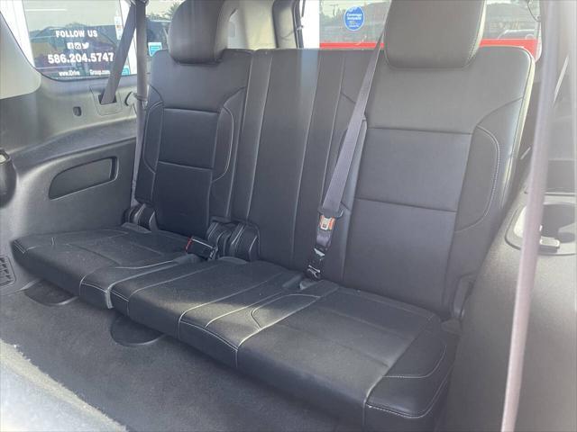 used 2015 Chevrolet Suburban car, priced at $17,995