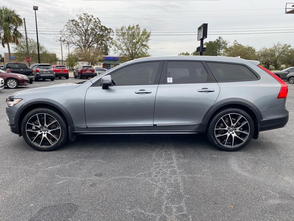 used 2018 Volvo V90 Cross Country car, priced at $25,950