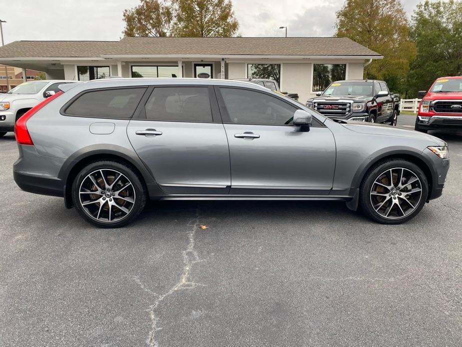 used 2018 Volvo V90 Cross Country car, priced at $25,950